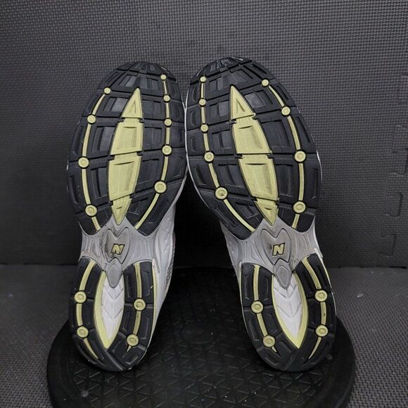 New Balance 540 Shoes Womens Sz 8.5 White Yellow Trainers Sneakers - Picture 9 of 10